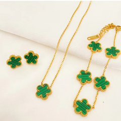 Copper-Plated Real Gold 3-Piece Jewelry Set – Lucky Pork Belly Petals Necklace, Ear Studs & Bracelet